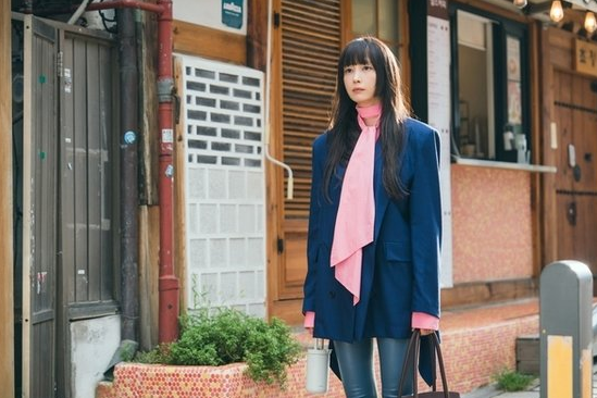  아너 이나영 가방 30만 원부터 600만 원까지 총정리