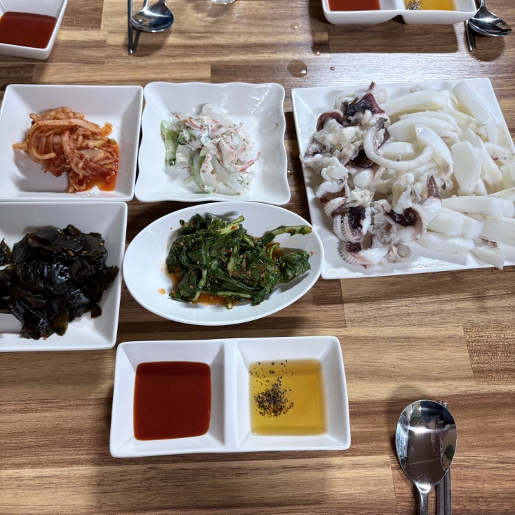  진주 봉곡동 술집 사장포차, 갑오징어 숙회와 정갈한 안주가 매력적인 실내포차
