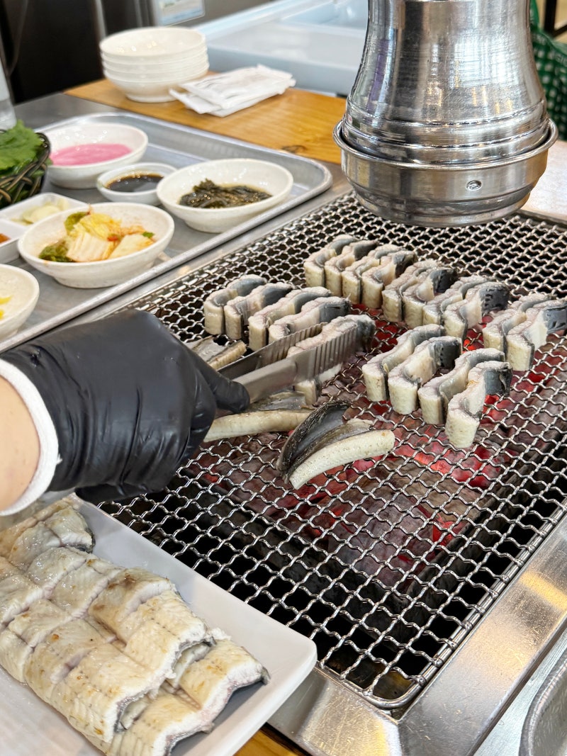 일산 맛집 여자만장어구이 숯불장어 가족식사 장소 딱이얌