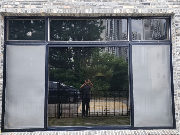  과천 사무실 상가 주택 아파트 유리 창문 자외선차단 필름 열차단 썬팅 작업