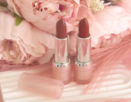 여성들의 아름다움을 위한 화장품들이 모두 모여있는 쇼핑몰 !