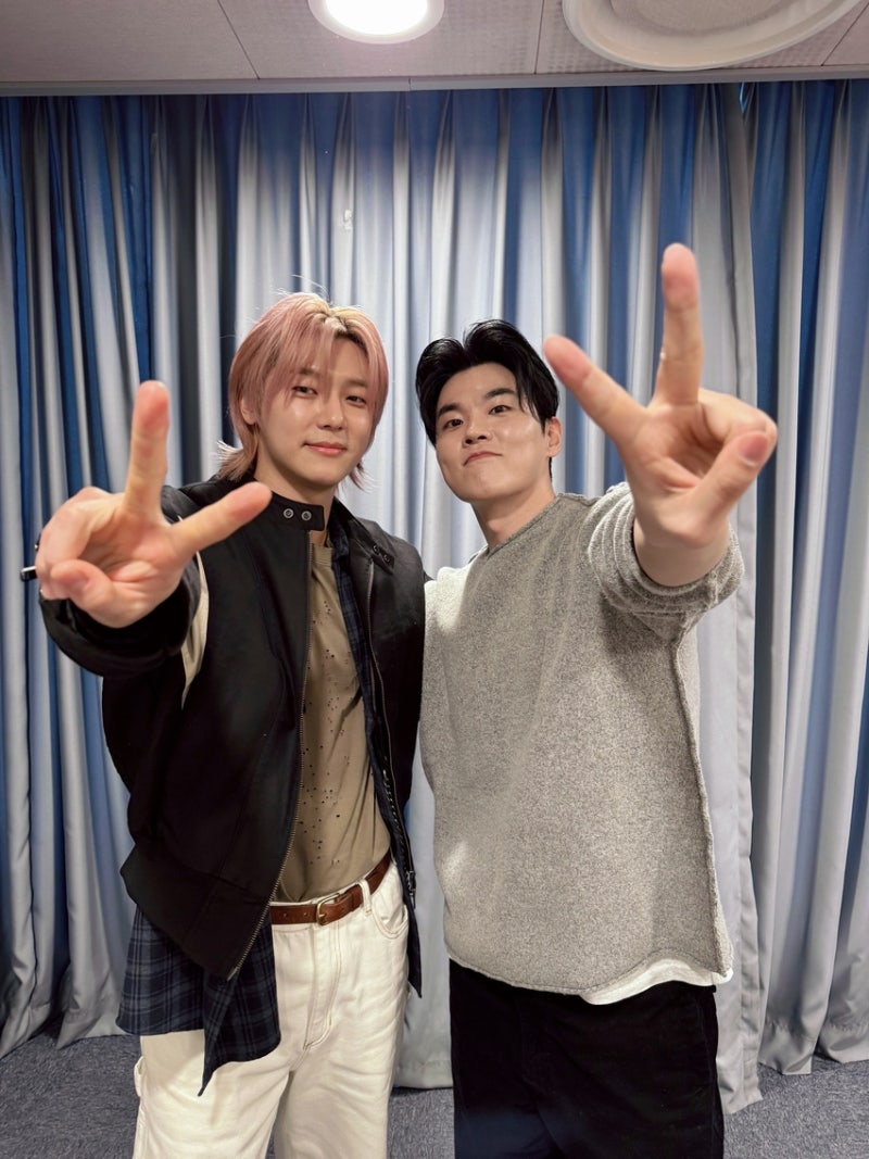 “드럼 치는 왕자님 맞네요”…씨엔블루 강민혁, AI도 인정한 미남 드러머 1위 등극