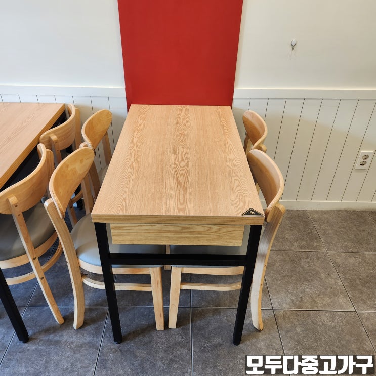  [판매완료]중고 식당 수저통 테이블 세트 식당테이블 8개 의자 세트 일괄