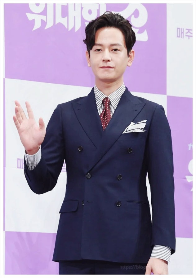  틱톡 라이브 비제이 논란 임주환 배우의 물류센터 근황과 미디어 시장 분석