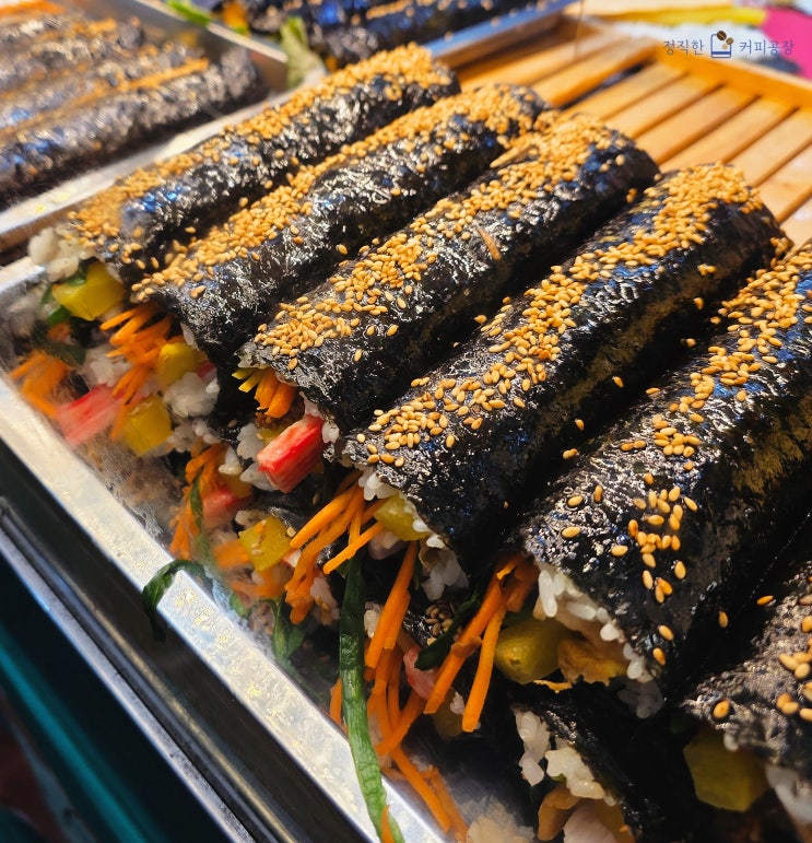  광명시장 홍두깨칼국수만 보고 가면 손해 시장 맛집 코스정복