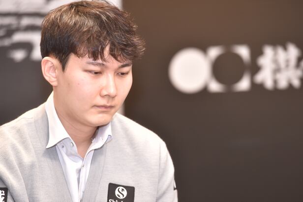 박정환 9단 제1회 신한은행배 세계바둑오픈 우승 10대 20대 30대 세계대회 제패한 유일한 기사 탄생