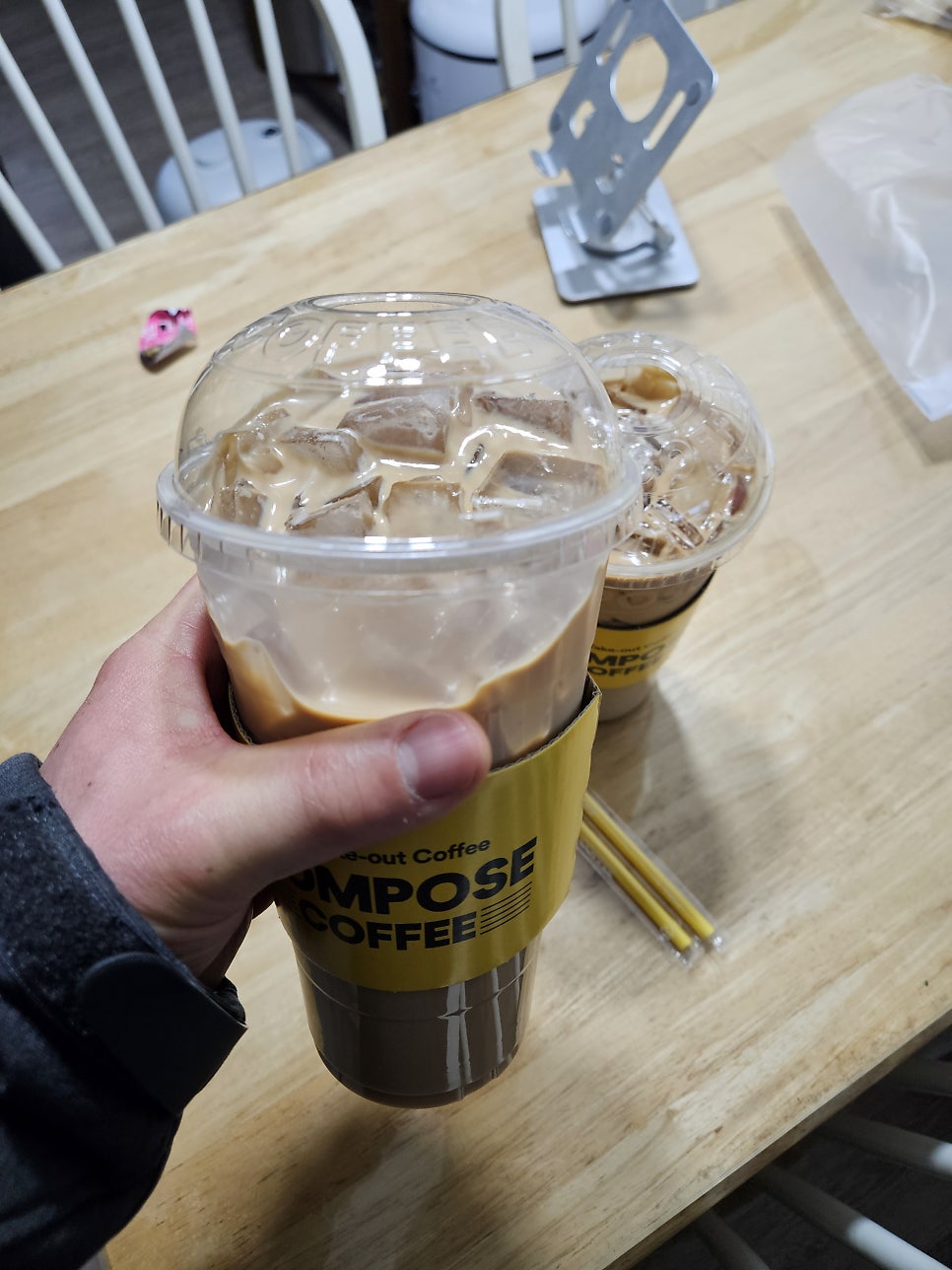 컴포즈커피 고양화정중앙공원점 사진 5