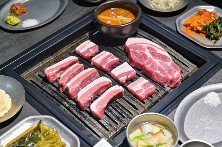  용리단길 삼겹살 맛집 '숯장' 고기집 추천