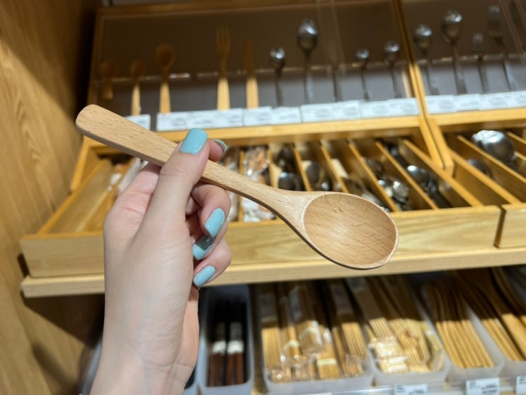  일본 무인양품 MUJI 쇼핑 추천템 우드 커트러리 너도밤나무 스푼