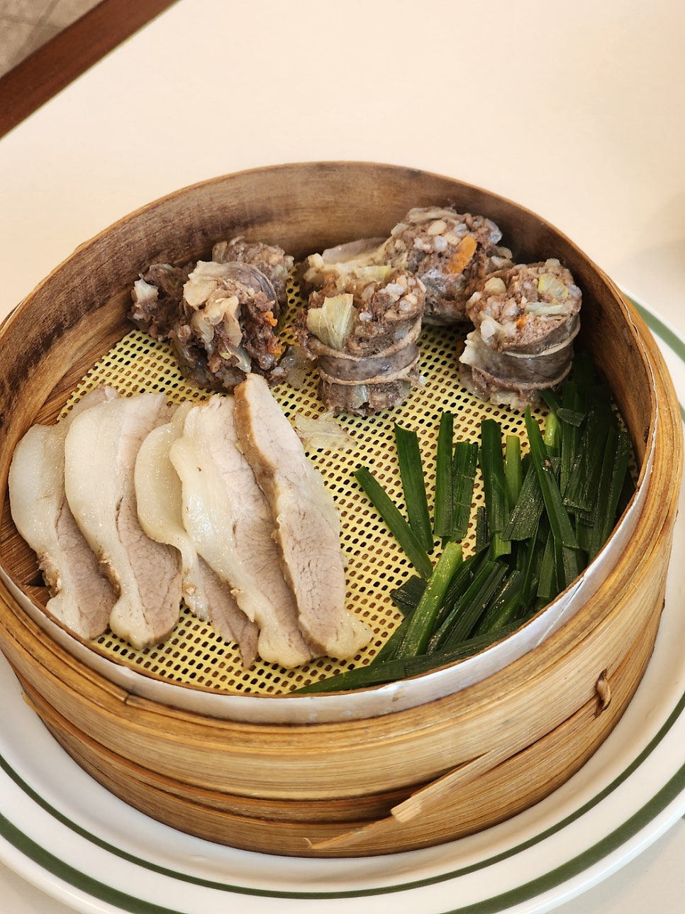 삼삼뼈국 성북점 사진 4