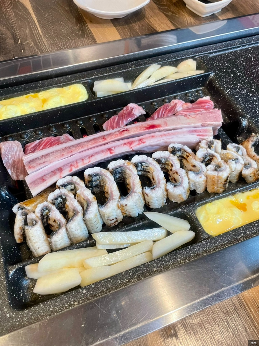 기품 민물풍천장어우대갈비 본점 사진 6