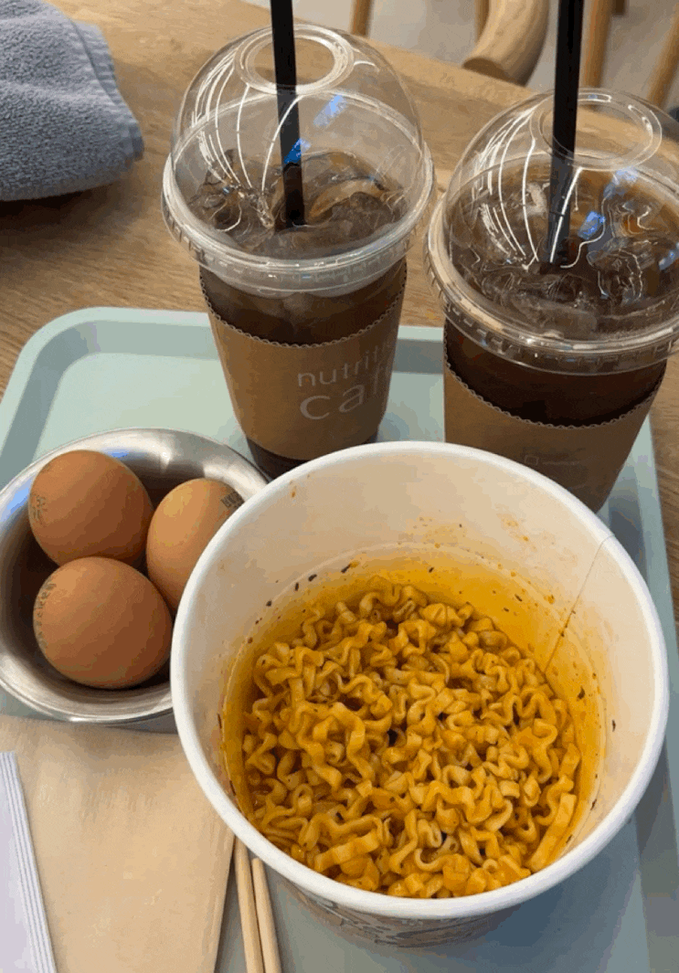  강남 찜질방 데이트 추천 : 선릉역 클럽케이서울, 카페 분위기