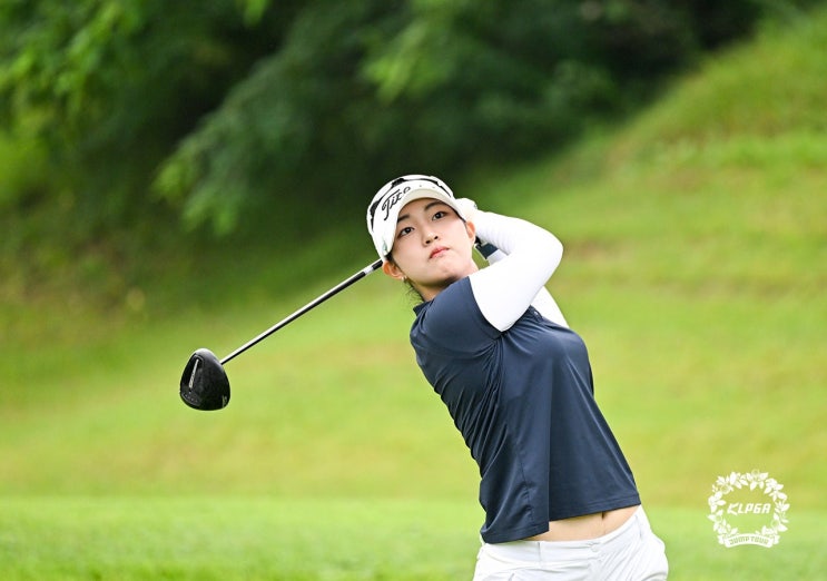  이세영, KLPGA 투어 '풀시드' 확보! 갤러리 환호 기대