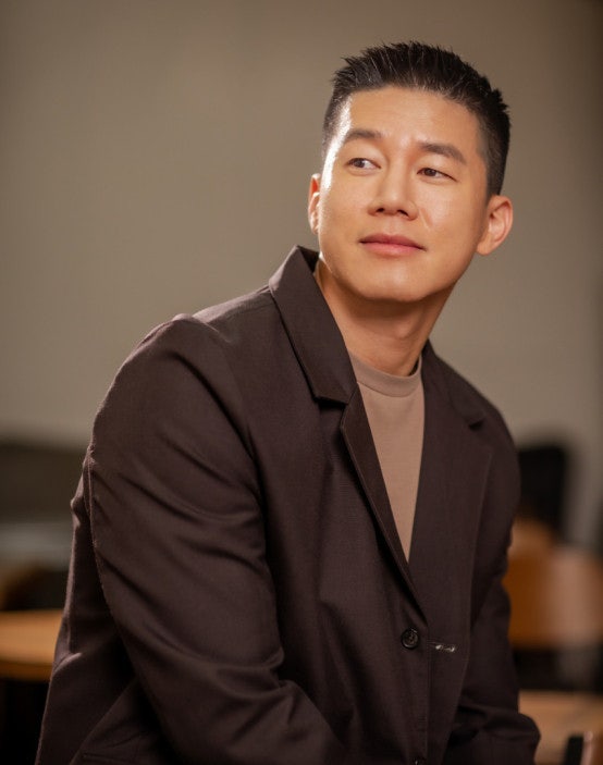 배우 김무열 프로필 나이 키 학력 결혼 자녀 아내 윤승아 집안 가족 엄마 아버지 드라마 영화....