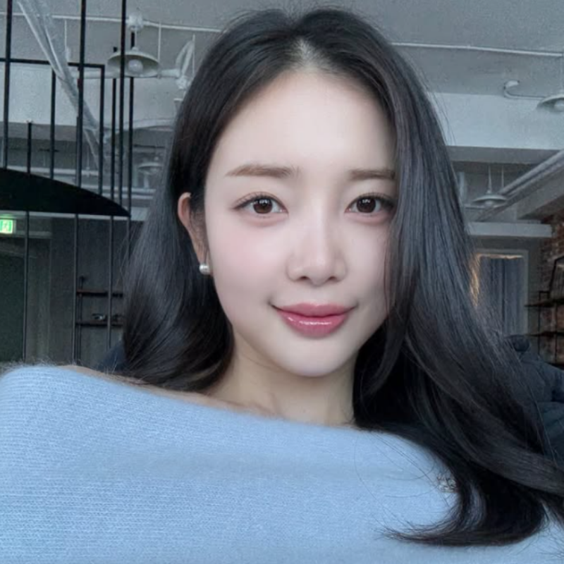 윤채경 근황 공개｜이용대 열애설 3개월 후 밝은 일상