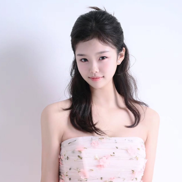이동국 딸 설아, "<b>슈퍼맨이 돌아왔다</b>" 그 아이 맞나! 중학생인데... 