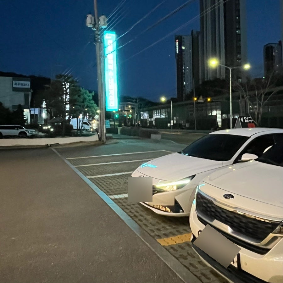 투썸플레이스 청주주성점 사진 3