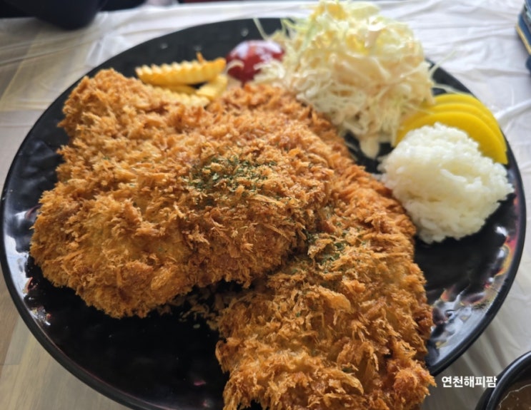  연천 백학 미산 맛집 수제돈까스 떡만두국 살구나무집