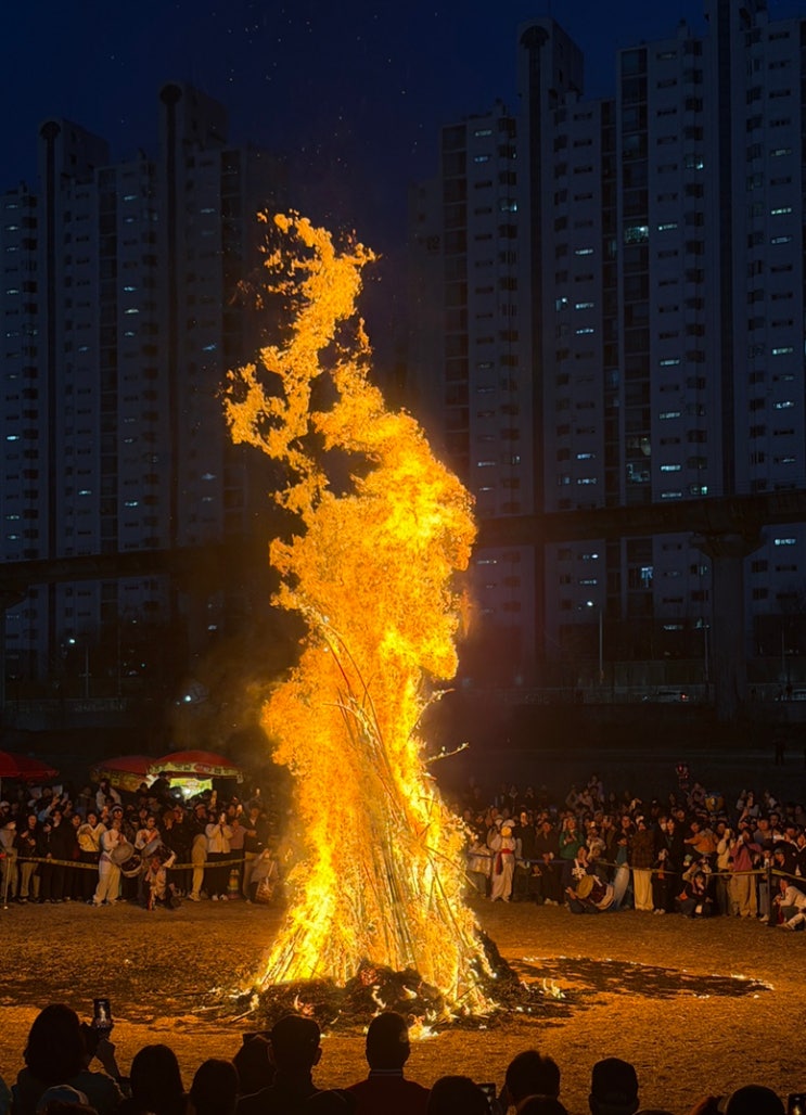  의정부 중랑천을 밝힌 뜨거운 열기! 2026 정월 대보름 달맞이 축제 후기
