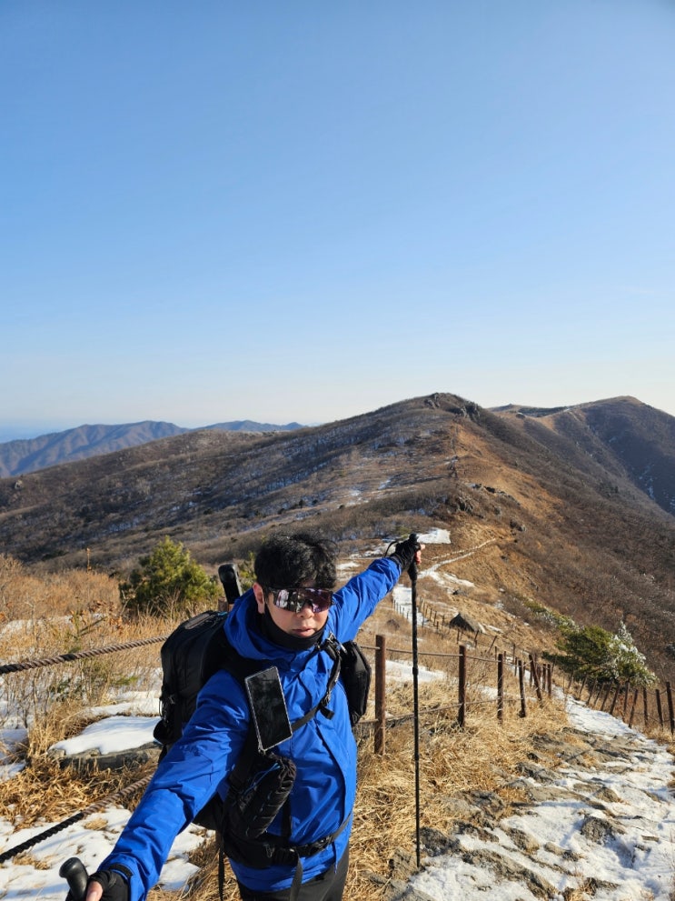  소백산 등산 코스 필수품 WTD 아시안핏 모션피팅 탈부착 스웻가드 러닝 스포츠 선글라스 추천 후기
