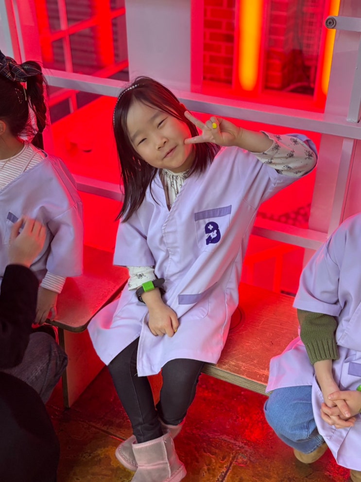  8살 딸과 서울 키자니아 2부 타임! 반려동물행동지도사, 우주연구원 체험한 후기 할인팁