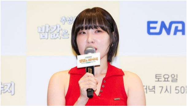 이은지 블랙페이퍼 전격 이적 및 10kg 감량 성공 근황 포착 [연예인]