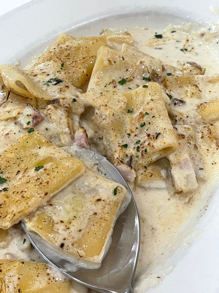  서울역 롯데아울렛 식당 맛집 푸드코트 독립밀방 파스타 아기랑