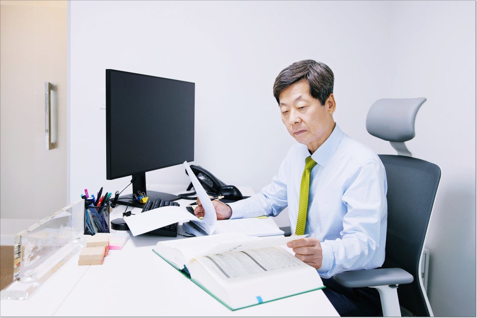 틴더 어플 원나잇고소 강간죄 무혐의 관련 사진