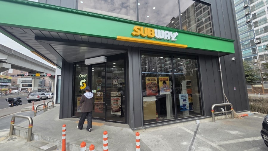 써브웨이 용인시청점 사진 1