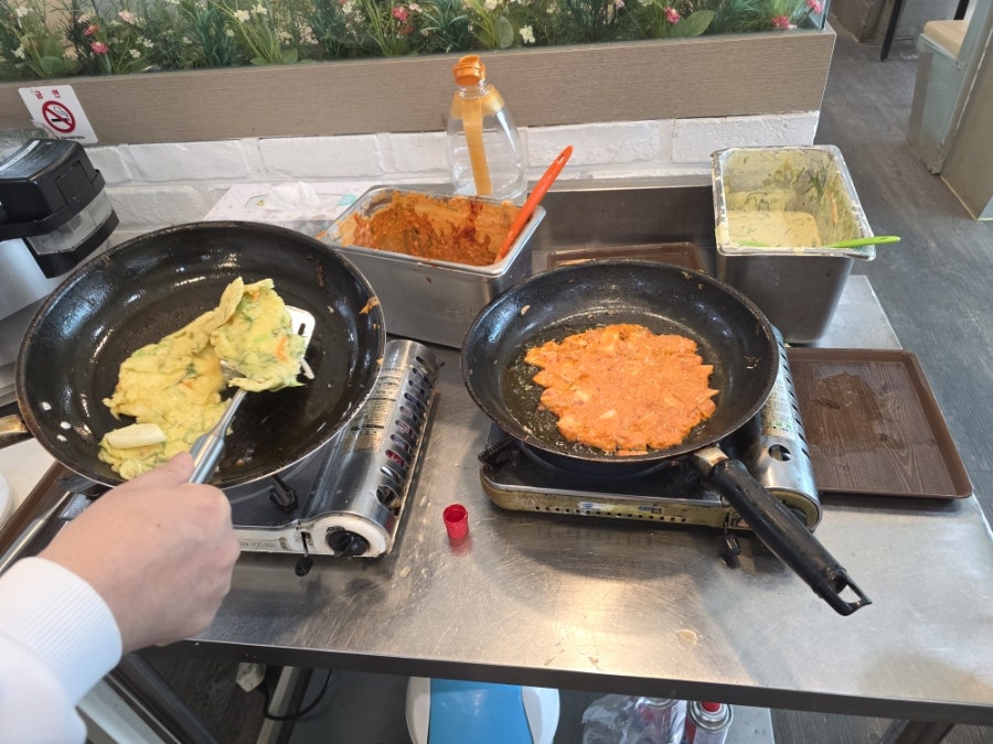 부침이밥상 사진 4