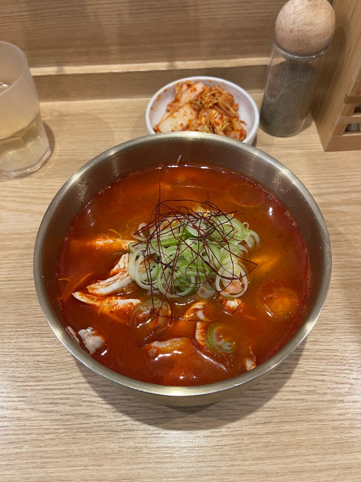  [신당역 맛집] 닭곰탕 전문점 계신당 신메뉴 산초홍계탕 솔직 후기
