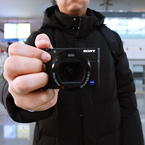 이번에는 진짜일까? 소니 컴팩트 똑딱이 카메라 RX100M8 출시 관련 루머.
