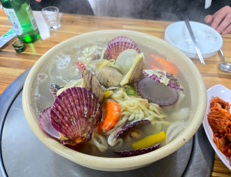 을왕리 바지락칼국수 맛집 바다횟집 점심 메뉴 추천 해물칼국수