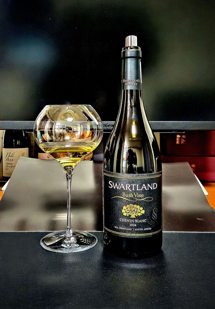  [화이트] 스와틀랜드 부쉬 바인 슈냉 블랑 2024 Swartland Winery Bush Vine Chenin Blanc 2024 남아공 슈냉블랑 와인 리뷰