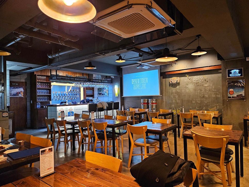 써스티몽크 서래마을점 사진 2