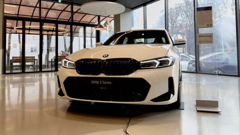 2026 BMW 3시리즈 G20 320i MSP 전시차 리뷰, 모의견적 포토 제원