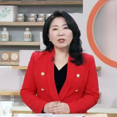  "10분도 못 버텼는데..." 55세 국민 상담가, 10kg 쏙 뺀 '1분 마법1의 정체