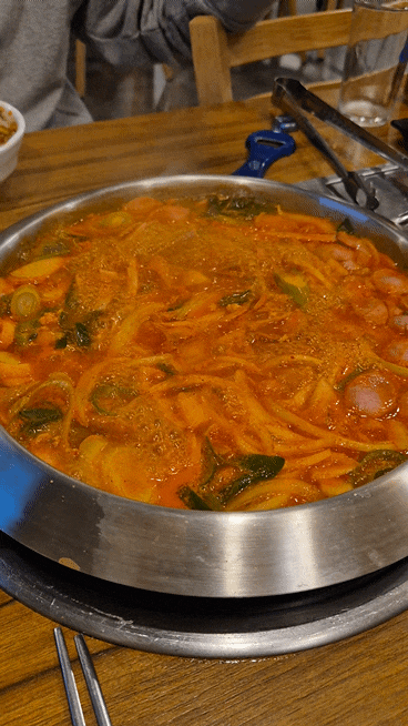  마곡식당 삼찬옥 압도적 가성비 부대찌개에 무제한 보리밥 후기