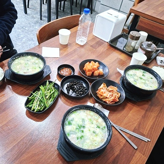 더참맛수육국밥&보쌈 안서점 사진 2