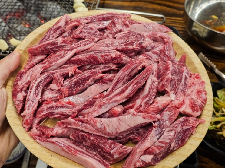  수성구 범어동 소고기 맛집 '소꿉자' 입에서 녹는 갈비살 가족외식 코스