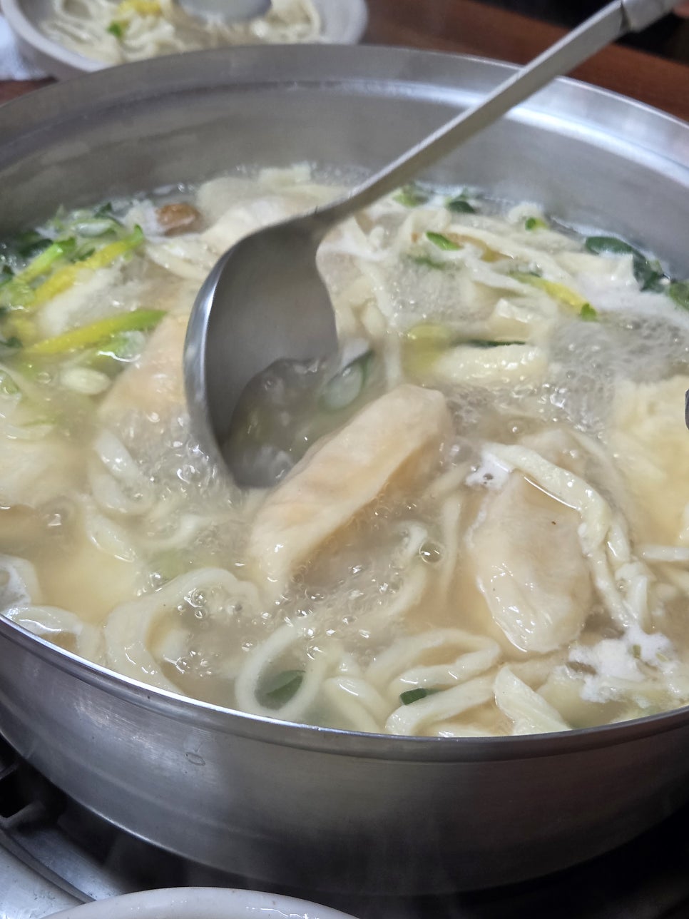 윤가네손칼국수 사진 6