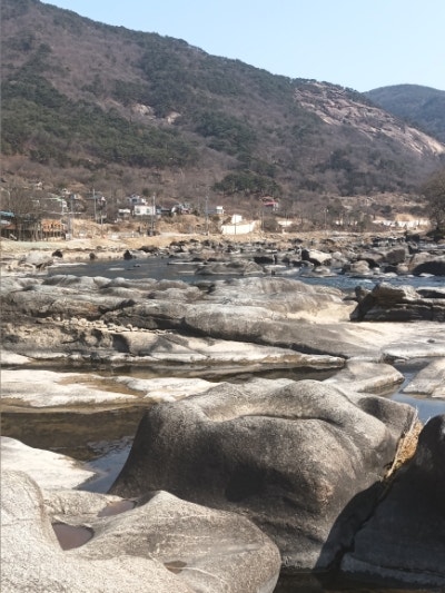 김용택 생가 터를 찾아 장군목 계곡