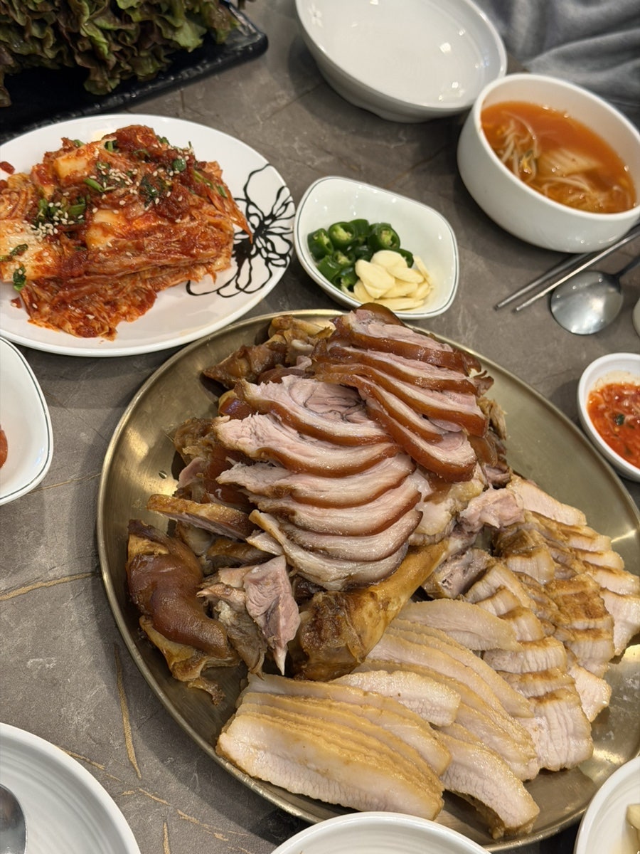 이가왕족발보쌈 사진 5