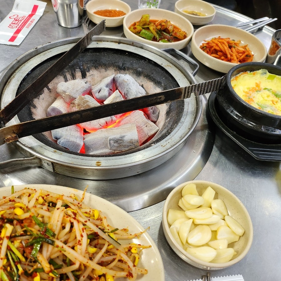 황가네숯불꼼장어 사진 6