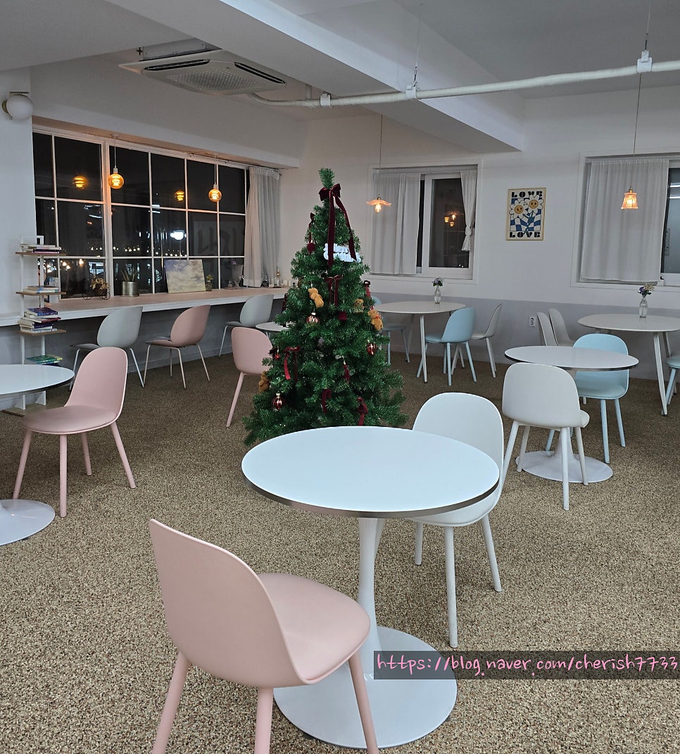 카페도라 영등본점 사진 4