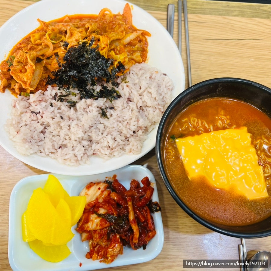 김밥천국 공항점 사진 1