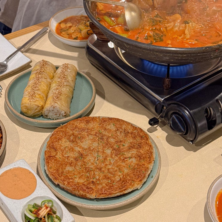  신당동 중앙시장 맛집 연해장 서울 곱창전골 핫플