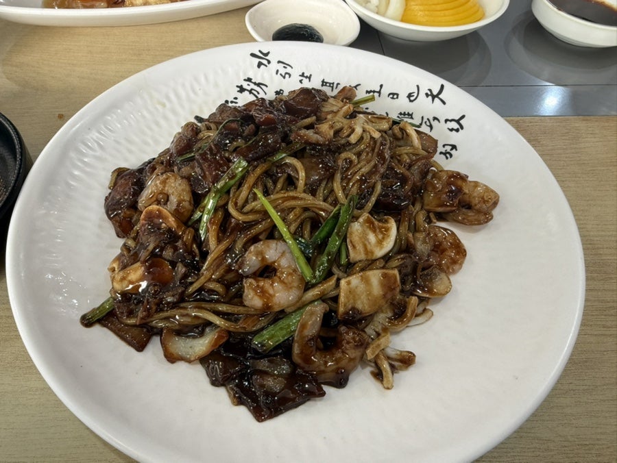 황제짜장&양꼬치 사진 6