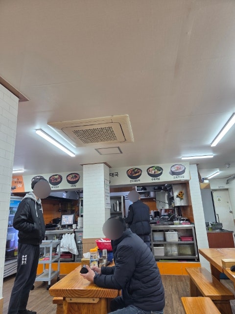 큰맘할매순대국 수원역2호점 사진 3