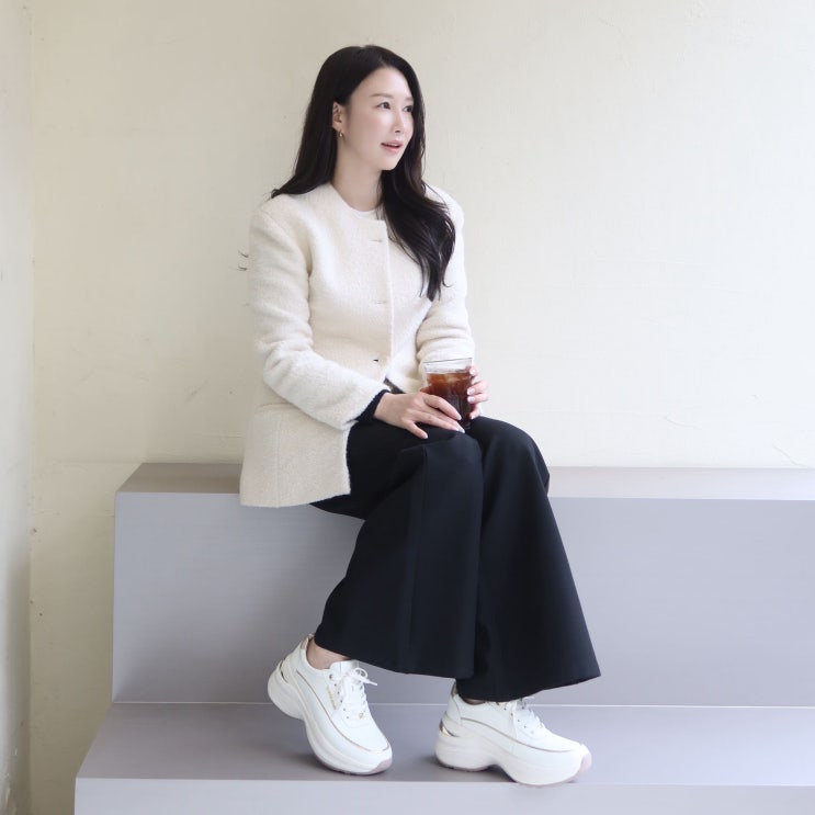  "비율천재되는 법" 8cm 쏠리지않는 키높이 운동화 타린로즈 노바모션셀 스니커즈